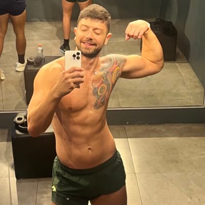 lukeyazs's profile picture. 