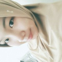 sisi (@moonssiv) 's Twitter Profile