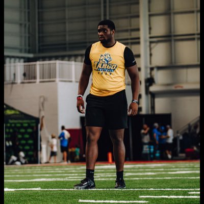 6’1 ht/ 235wt/ Senior/ DE,TE, LB/wrestler wt class 215/ weightlifting class 238/Class of 26 LHS/2.8 GPA
