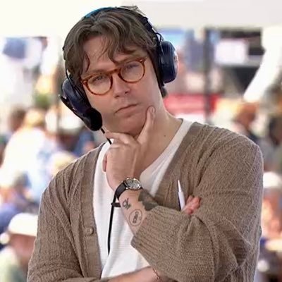 Vært på P1 Debat og Ring til regeringen I @P1radio Kontakt: olbr@dr.dk - 28 35 02 65 Tidl. P1 Morgen/Orientering / Den Uafhængige / BEAM / P4 Kbh