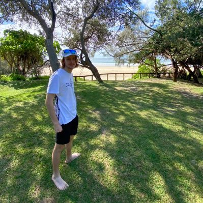 xniyhi's profile picture. mid at cod