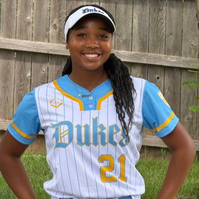 C/O 2028 | Arcadia High School | GPA 3.8 | 5’6” 146lbs | 🥎 RHP/OF | #21 Lady Dukes 2028 Premier | NCAA - 2509718677