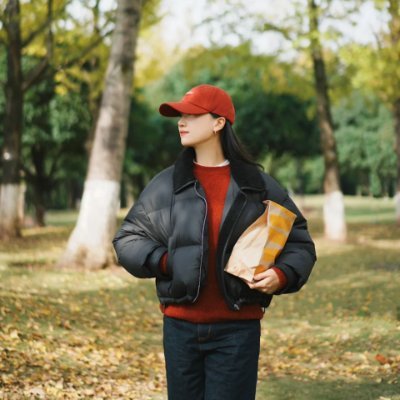 DebbyTwitti's profile picture. You are your limit