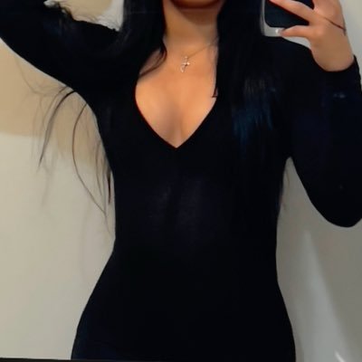 looking for a bestie in AL, fems only, biCURIOUS. 22