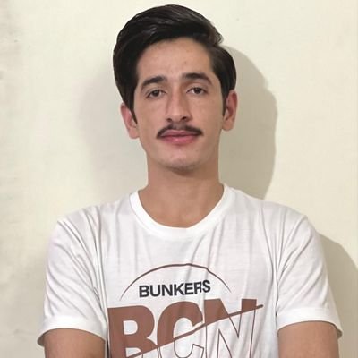 wajid77319's profile picture. UIUX Designer 🔥
+3 Years Experience