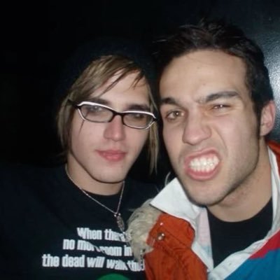 moullybee's profile picture. 