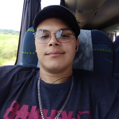 soujhosefer's profile picture. Quem venera a liberdade não pode gostar de muros. ☕