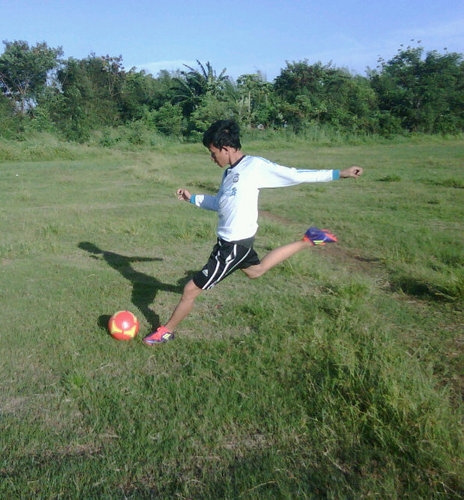 7iqbalibal's profile picture. ~Jum'at 7 februari 1997~.. I must have strong principles in life (y) #bigfamilybopak! #ManchesterUnited!! Tsubasa ozora - BOLA adalah teman