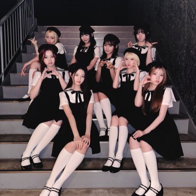 mitch989230's profile picture. Music Enthusiast supporting UNIS and AHOF