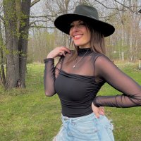 Ash•lee•uhh (@ashlea_walks) 's Twitter Profile
