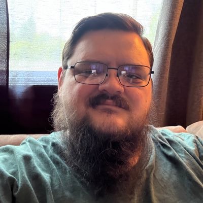 🇨🇦🇨🇦🇨🇦 CFL (go Riders!), Star Wars, Marvel, D&D, and sometime politics when I have the energy to deal with chuds. He/Him