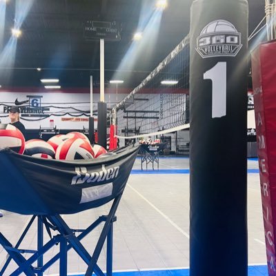 kuban2030vb's profile picture. Class of 2030  Libero/Setter     13 years old!                                       5’2                   kubsieni1@gmail.com 💝🏐