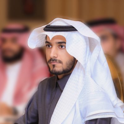 طالب في كلية الحقوق ⚖️ في جامعة الملك عبدالعزيز