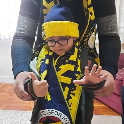 Sarcophilius's profile picture. ⚖️Ministry of Justice⚖️, 
Baba, Okur, Allah'a şükür Fenerbahçeli.. tevellüt 83..