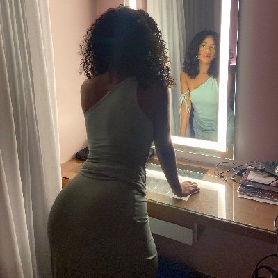 yasminkalisilva's profile picture. Não quero saber de escrever nada aqui