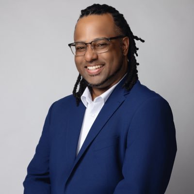 Ph.D. Chemist | Inventor | 1906🦍 | Spec-Fic Writer | @diversebooks BC Revision Workshop Mentee ‘24 | CEO Mindset #STEM #WritingCommunity #BVM