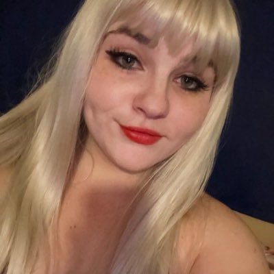 23 petite amateur.Costum content http:https://t.co/L31M4d7W7E is pinned! payment first before contents 💦💦 Here for fun & more Beastsex lover🤭Get nasty with my dog 🐾