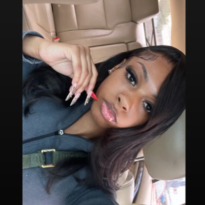 liilbootyD's profile picture. Darriel ♡