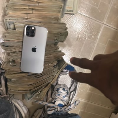 2jjayy's profile picture. #God1st