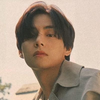 monmoooonnnn's profile picture. New army here! 😊💜