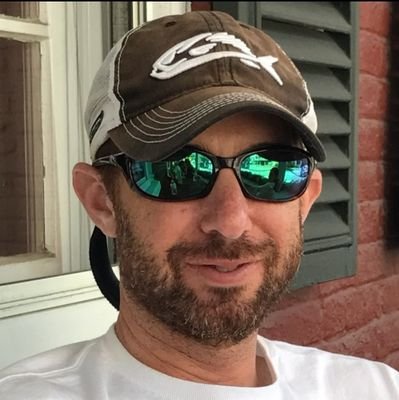 Swing trader, over 15 years experience. Exclusive trade ldeas + set-ups shared for $10/month. Click Subscribe in my profile to join. NO investment advice