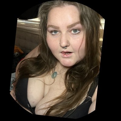 UR FAVE FAT ASS SLUT. Queer 👩❤️💋👩 No PPV OF, Porns, Fetish, Dropbox & Manyvids❗️Contact me thru telegram⬇️❗️