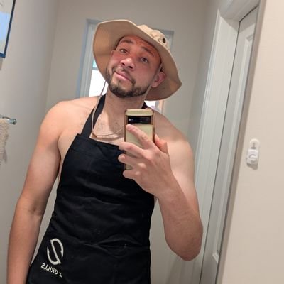 Just__Vis's profile picture. not hot enough for radical ||
Is the military, militarized?- pizzaguy