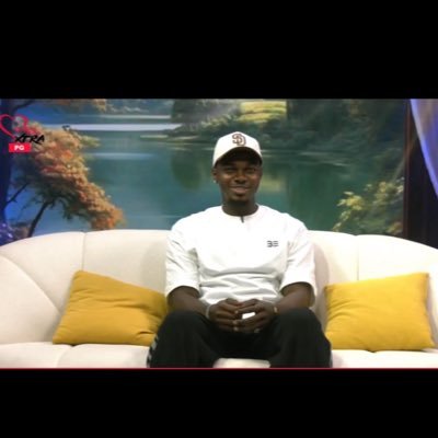 RoyEmeraldsDef's profile picture. Be kind! Everyone is going through it.
