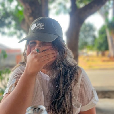 Pisciana iludida que adora se expor .💛🏳️‍🌈