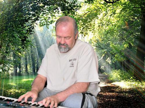 A SERVANT OF THE LORD JESUS CHRIST. A MUSIC MINISTER AT BELIEVERS FELLOWSHIP. I LOVE GOD WITH ALL THAT IS WITHIN ME.  [Follow me as I follow Christ]