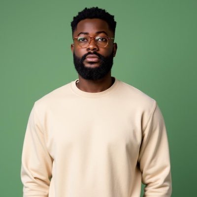 DESIGN | CREATE | SOLVE | Product & Visual Designer, @three5one2 , Building https://t.co/9P73O6NhXO