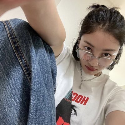 soy un diez pero como me gusta TWICE soy un once | ENFP 🏳️🌈 🐠🐚 - my love: @momotwice_shy1