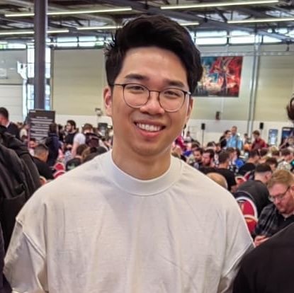 Chienis's profile picture. 