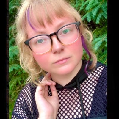 Psychology and Sociology Scholar. 🧠 Philosopher. 🧐 Futurist. 🤖 Artist. 🎨 Musician. 🎶 Mother. 👩🍼