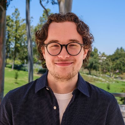 col_lefevre's profile picture. PhD Student @UCI_Informatics