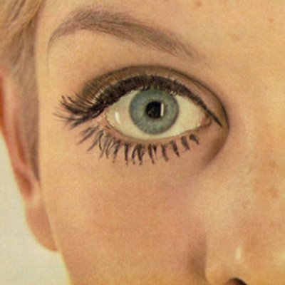 i love old music and old fashion and old films. twiggy enthusiast