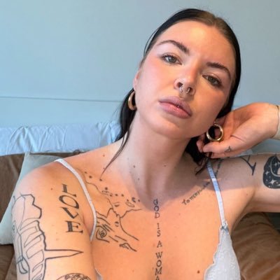 sararose120's profile picture. I like to meet new friends