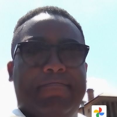 MphaphatiJ's profile picture. 