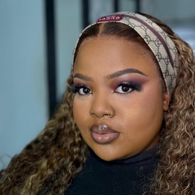 HamisaZaheeda's profile picture. 