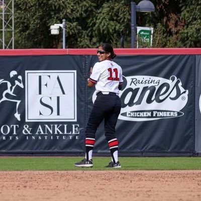 Fresno State commit| C/UTL | R/R | 5’1 | 3.3 GPA | major: Architecture/Interior design |iza06bella@gmail.com | (562)440-2260