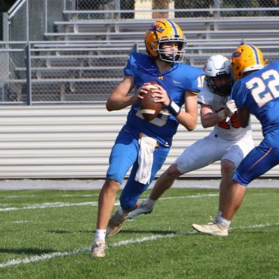 Class of 28 QB - 6’2”/175/ 75-139 1032 yards/8 TDS/ Middletown Area HS/Coach: JJ Ortiz