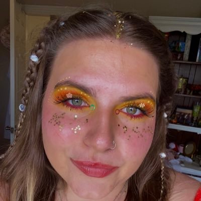 thebellaking's profile picture. 