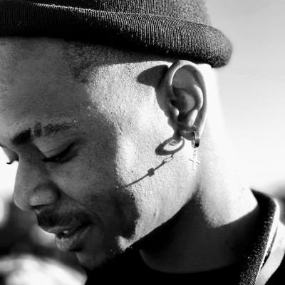 Musician
booking contact+27 797500499 .