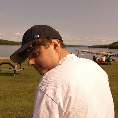 FreeZeyCS's profile picture. 20 | Level 10 faceit | Immortal 2 peak | 999 🌎