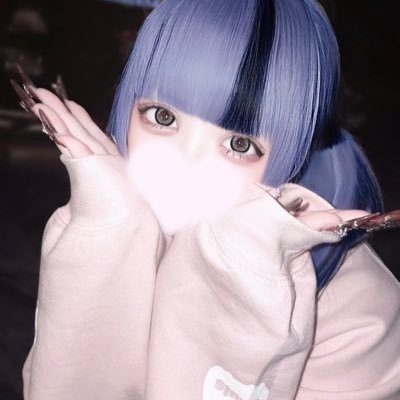 ULRARE巣鴨店(@ulrare_sgm5th)青髪の東雲なぎです👶🏻💕160cm♡元アイドル♡