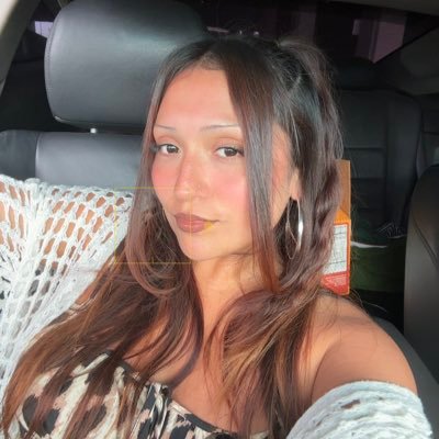 marqueeeen's profile picture. 💛🏳️‍🌈