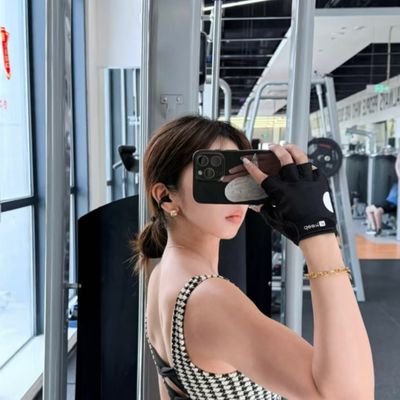 lwk1688880's profile picture. 互关，有关必回