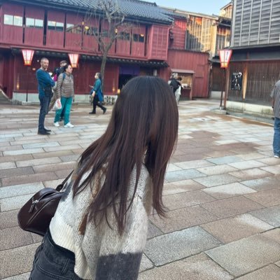 _showti_'s profile picture. やれやれ