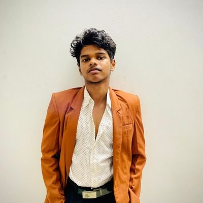 RahulXTenaz's profile picture. Calisthenics taught me discipline  I bring that to words too
Sharing lessons as I grow in writing