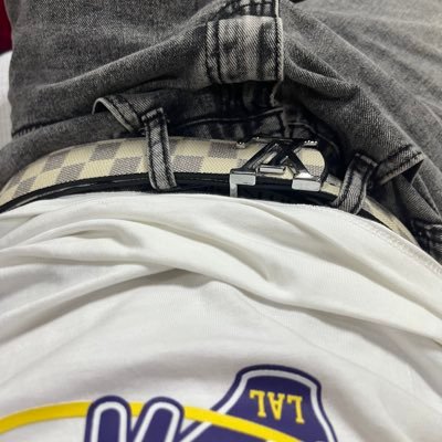 Tomass743780219's profile picture. 